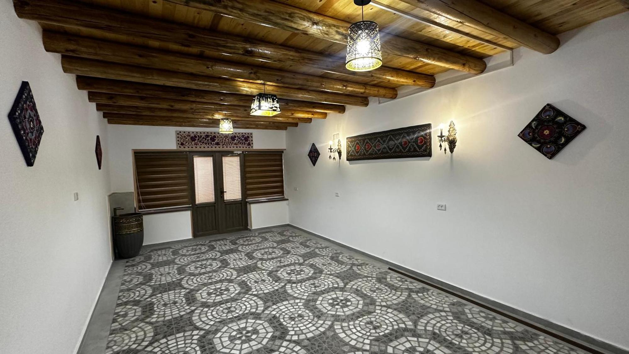 Hayat Guesthouse Nuratau Mountains Yukary-Ukhum Exterior photo